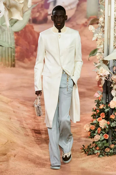 Look 51